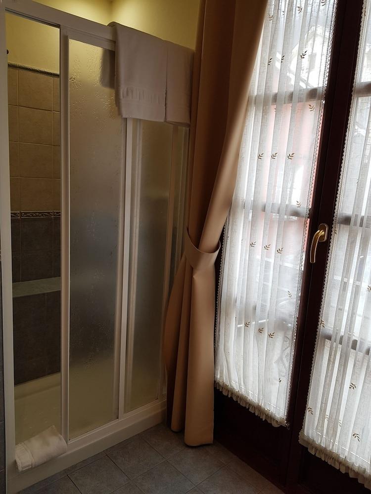 Hotel Rural La Plaza Casu Kültér fotó
