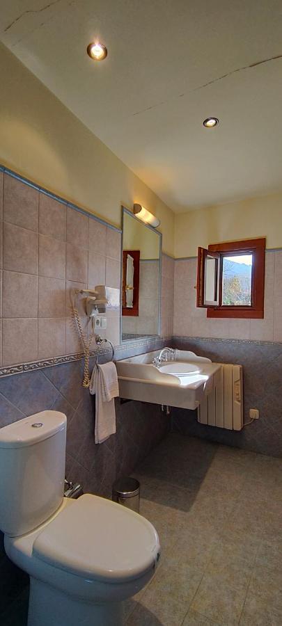 Hotel Rural La Plaza Casu Kültér fotó