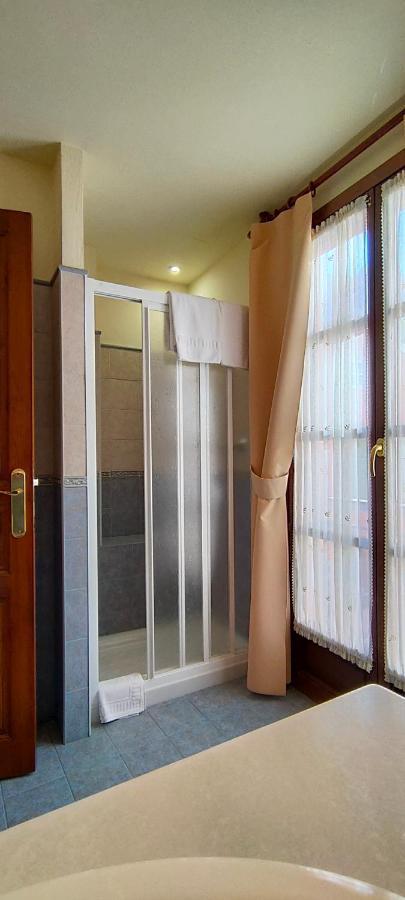 Hotel Rural La Plaza Casu Kültér fotó