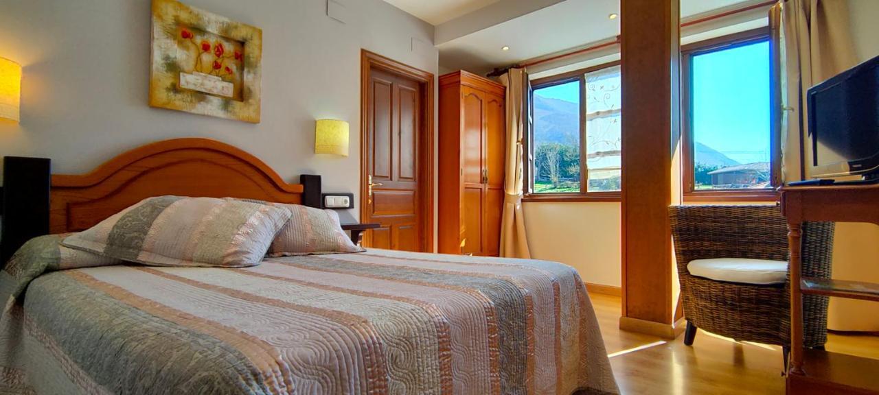Hotel Rural La Plaza Casu Kültér fotó