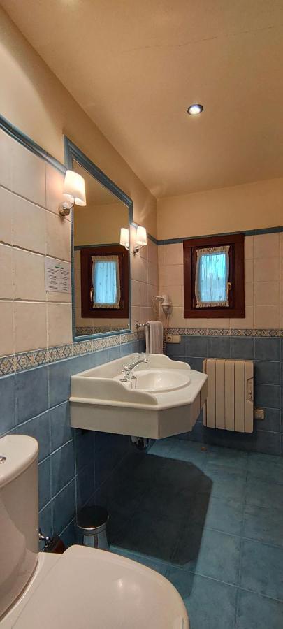 Hotel Rural La Plaza Casu Kültér fotó