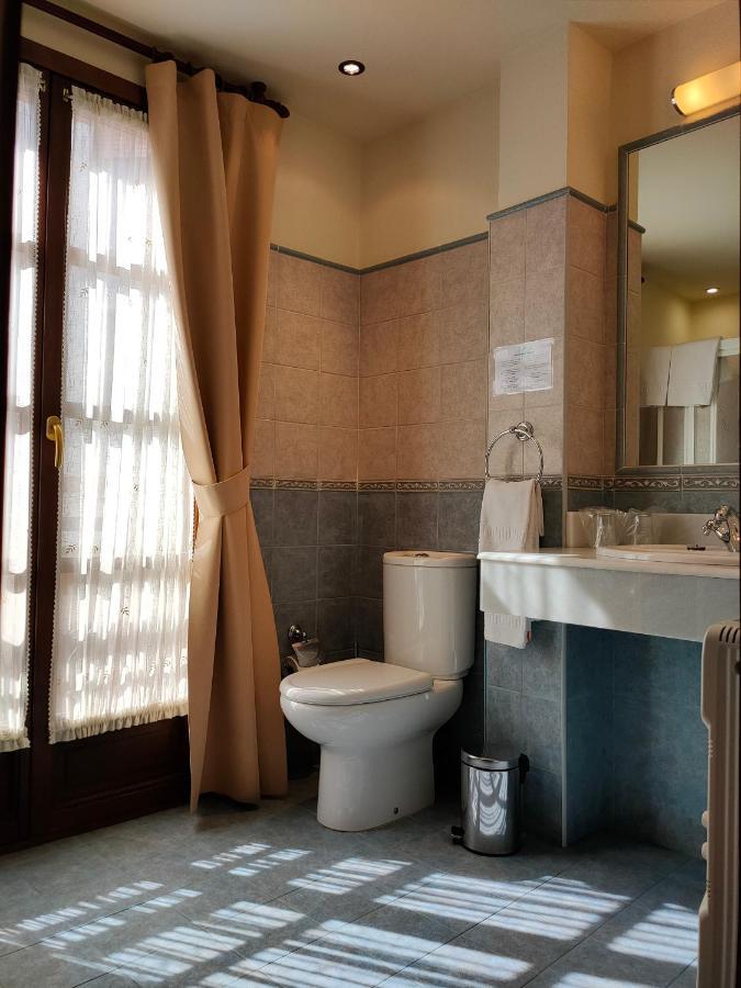 Hotel Rural La Plaza Casu Kültér fotó